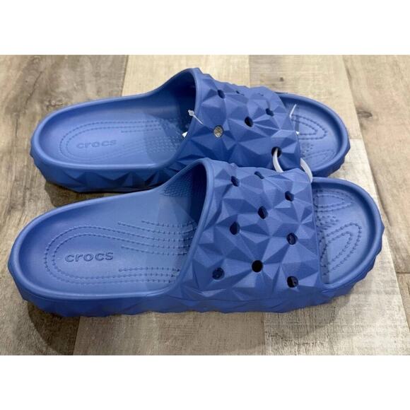 Crocs Classic Geometric Slide Sandals V2 Size M9/W11 Blue Rubber Casual Slip On - Picture 1 of 6
